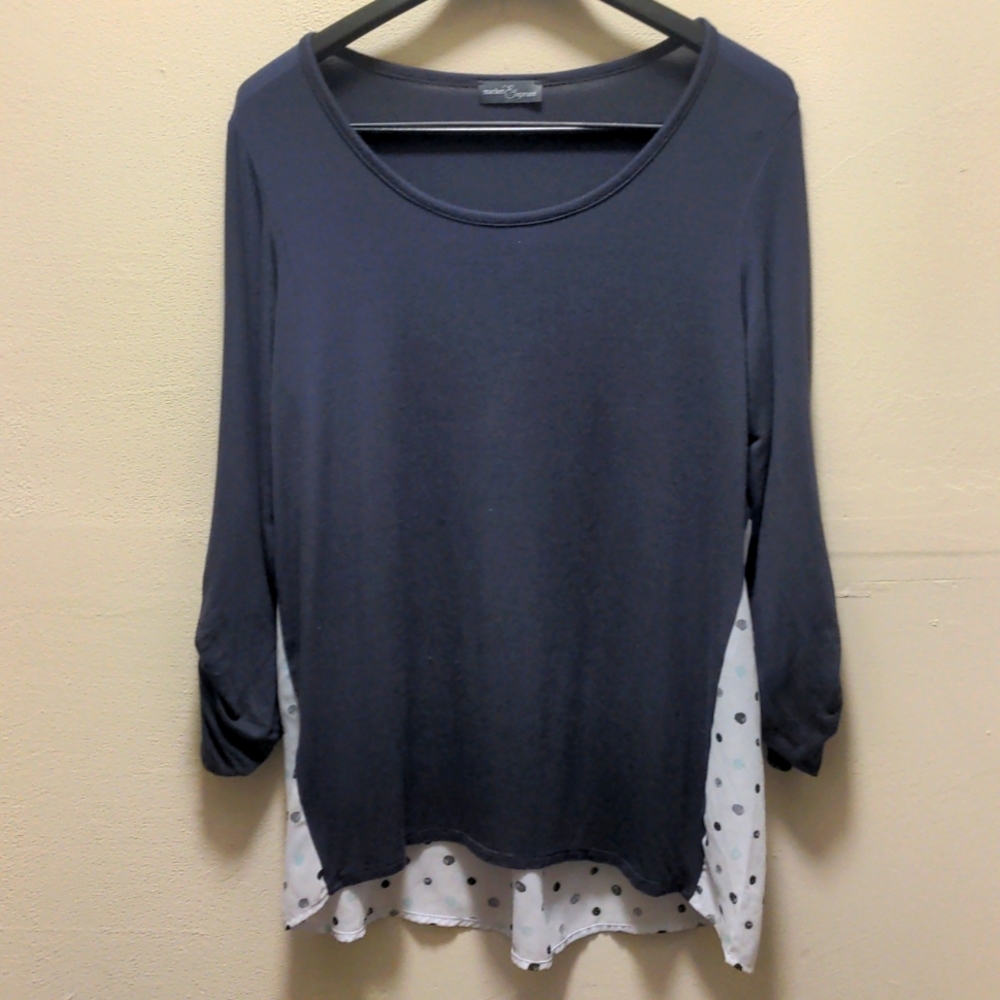 🍀 3/$9 Comfy 3/4 Sleeve Scoop Neck Paneled Top